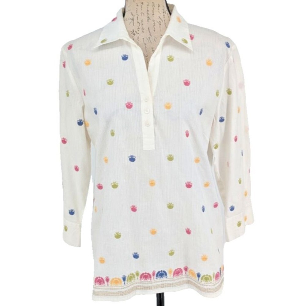 TALBOTS Blouse Top MEDIUM White Quarter Button Colorful Embroidery Accents Gift